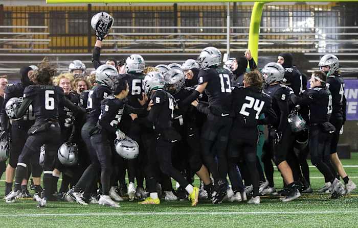 Summit Wilsonville Oregon 5A football final November 25 2022 Dan Brood 57